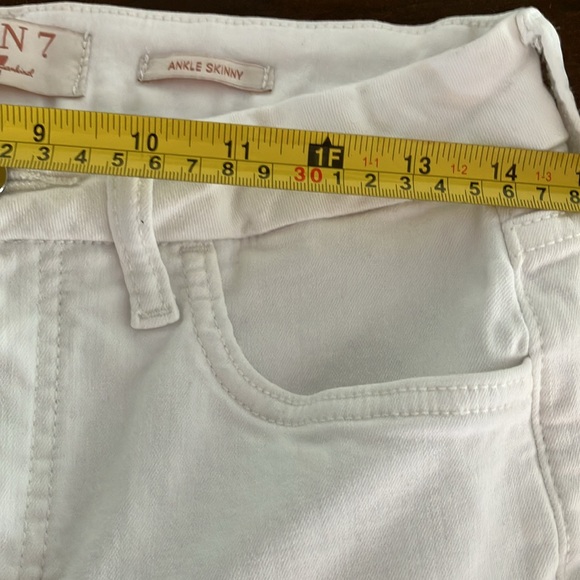 SALE Seven for all Mankind.Jen 7 white ankle jeans size 4. - Picture 6 of 6